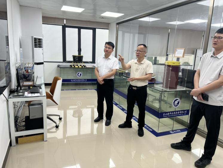 市濱海投資集團公司黨委副書記、總經(jīng)理梁亮帶隊赴臺山海洋發(fā)展集團考察調(diào)研